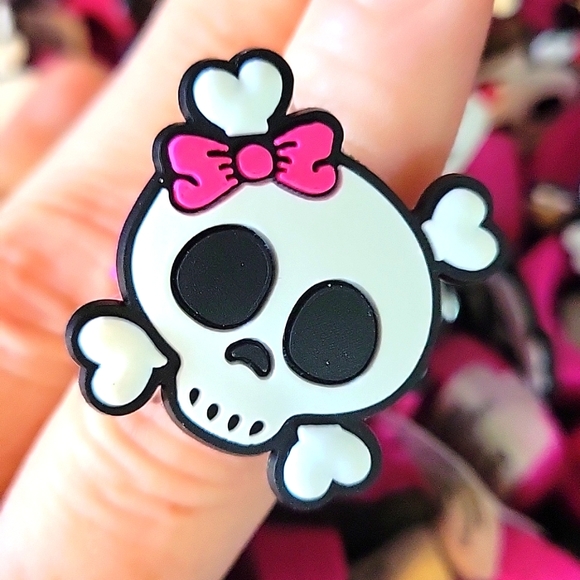 Pink Skull Rings - Picture 5 of 5